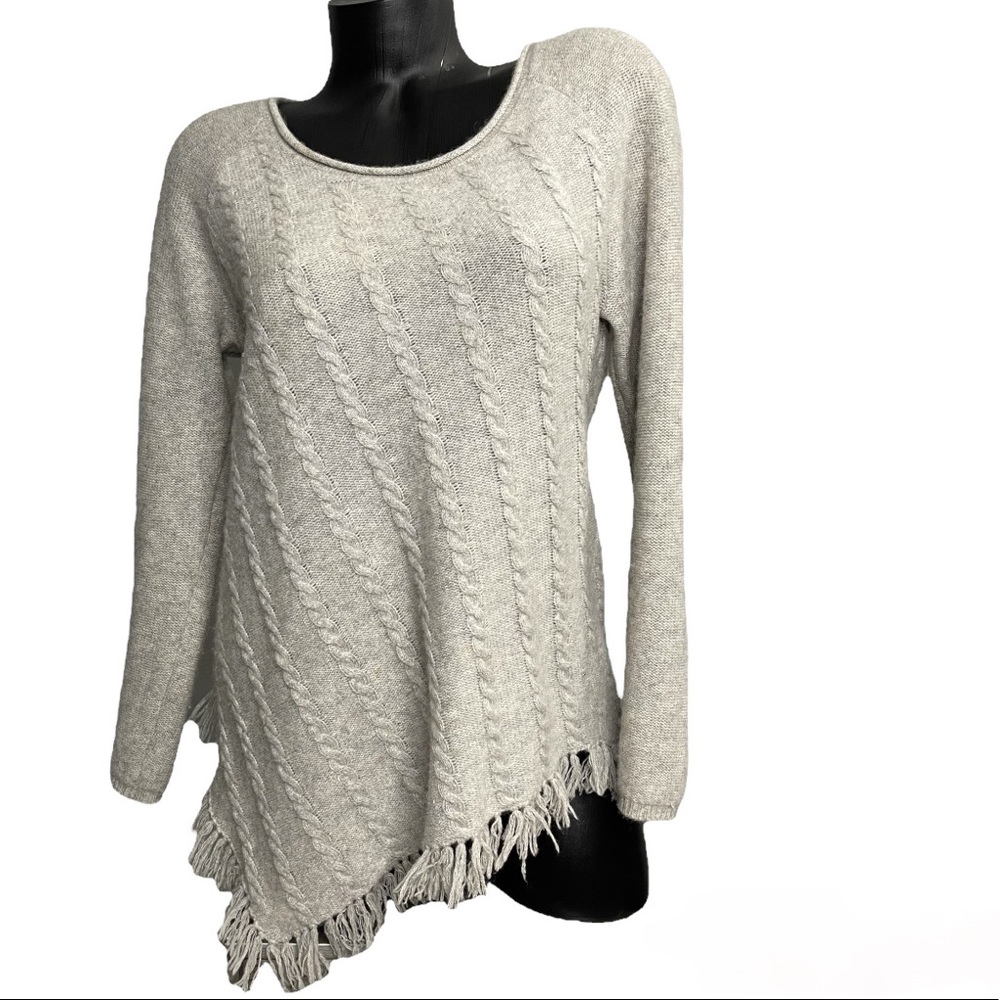 RAFFI Cashmere Beige Sweater